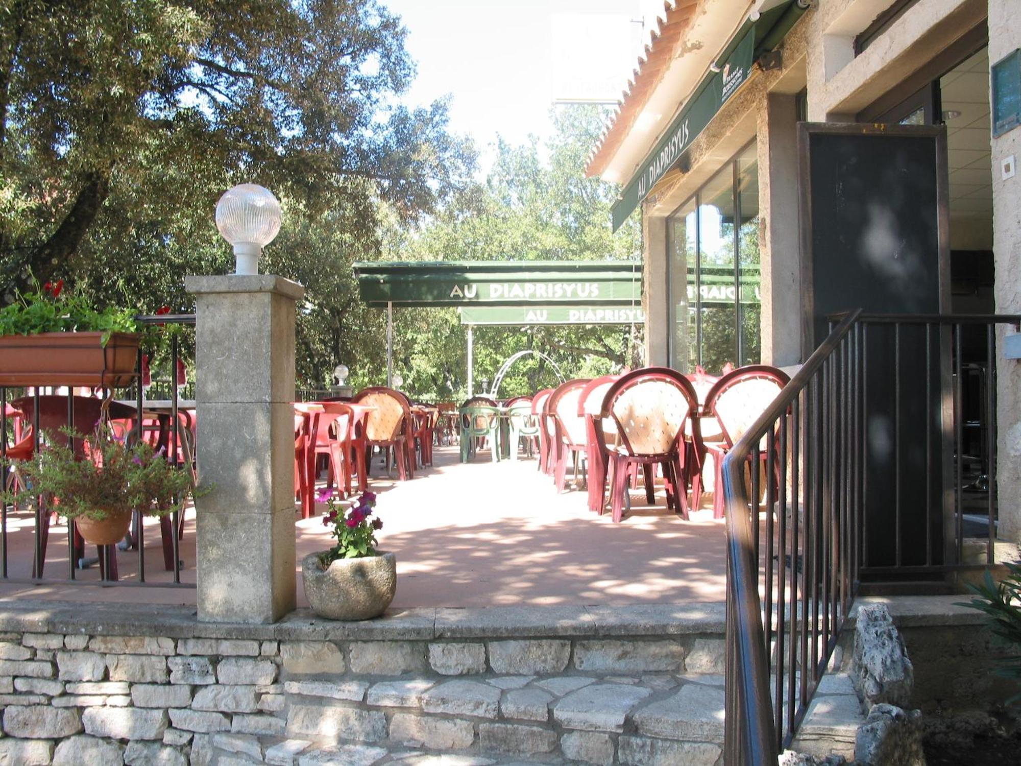 Terrasses De L'Aven Hotel Orgnac-l'Aven Exterior photo