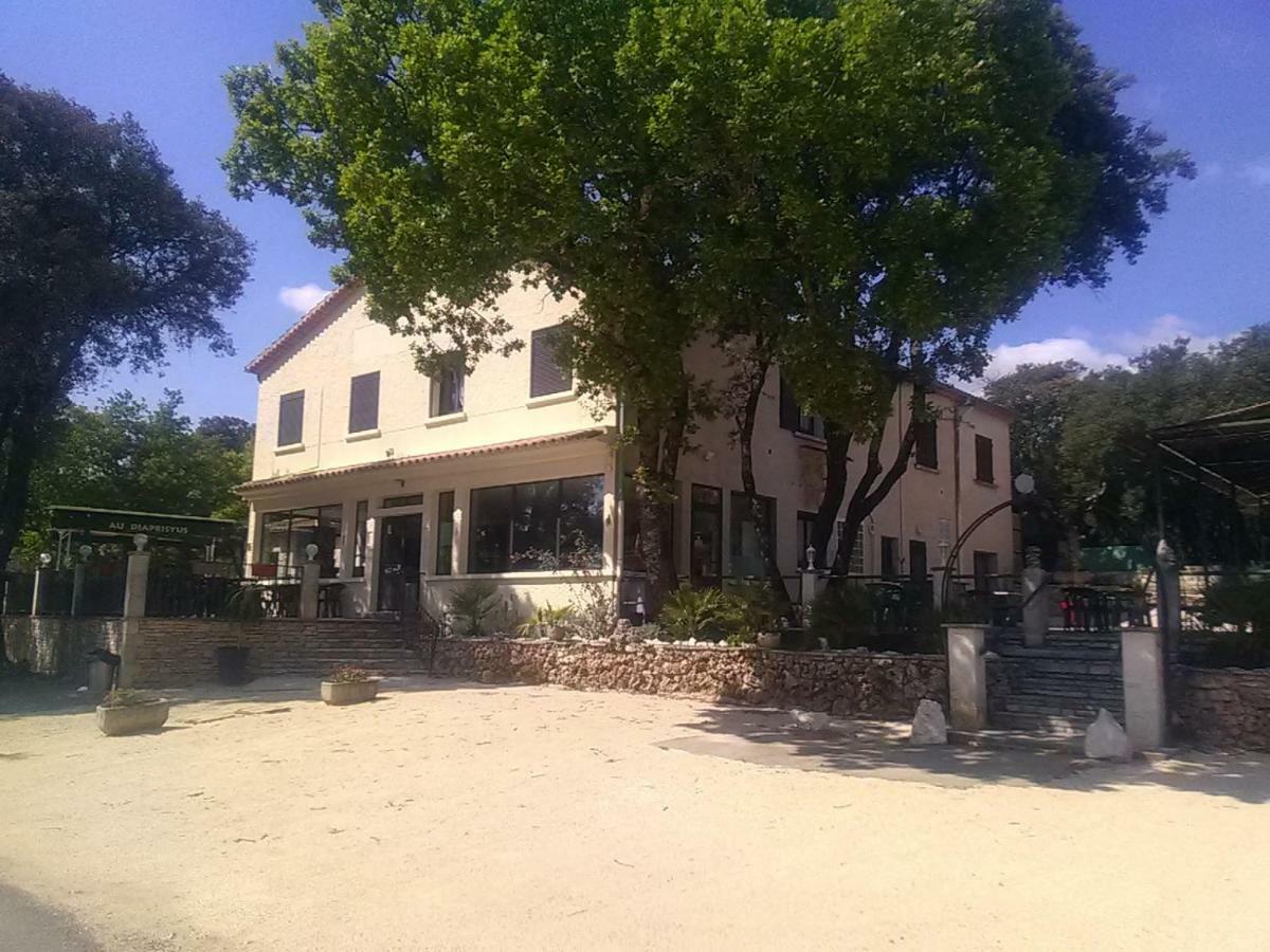 Terrasses De L'Aven Hotel Orgnac-l'Aven Exterior photo