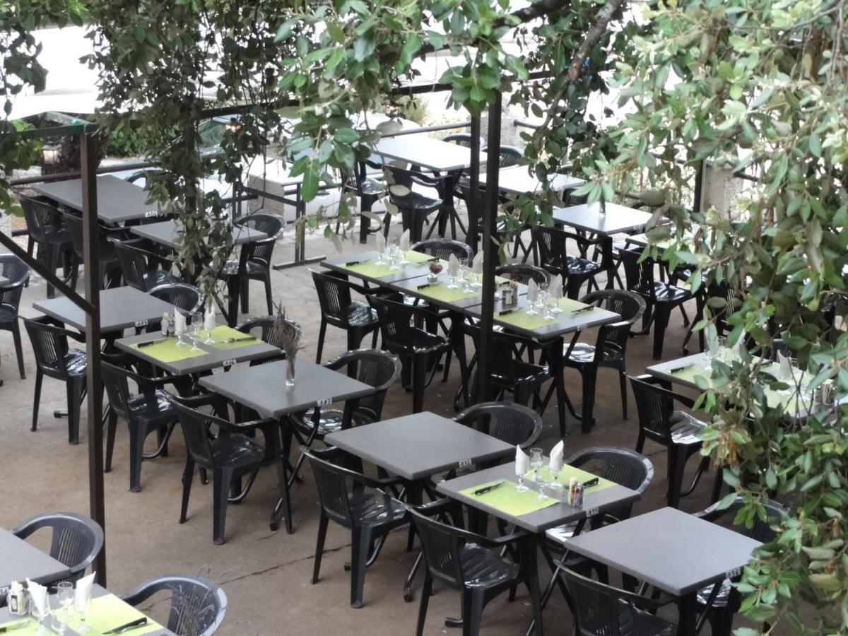 Terrasses De L'Aven Hotel Orgnac-l'Aven Exterior photo